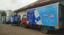 Dibutuhkan 1 orang Driver untuk pengiriman AMDK