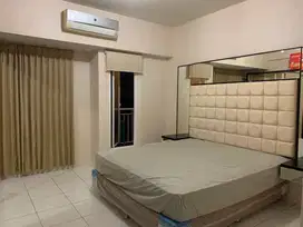 Disewakan Apartemen berkeley universitas ciputra studio furnished