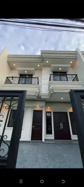 Jual Rumah Mewah 2 Lt Siap Huni
Duren Sawit Jakarta Timur