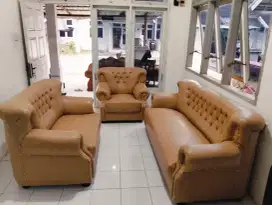 Sofa ruang tamu