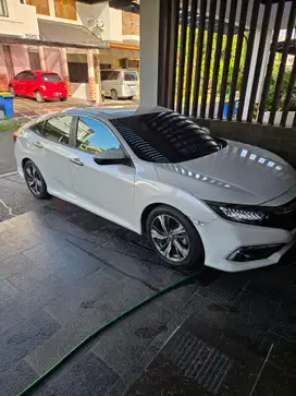 Honda Civic 2020 Bensin