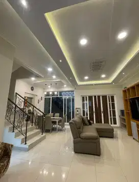 Dijual Rumah Cantik Rapi Siap Huni Trimezia Gading Serpong