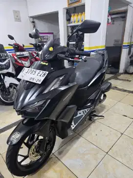DP MINIM 1JTA NEW HONDA VARIO KEYLESS 160 THN 2023 PAJAK IDUP