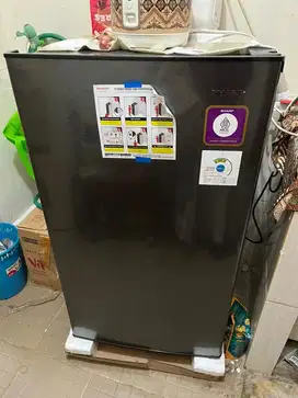 Kulkas Sharp 1 pintu