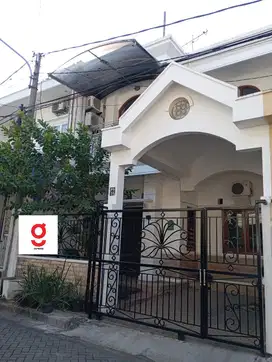 DIJUAL CEPAT Rumah Siap Huni, Puri Asri, Pakuwon City