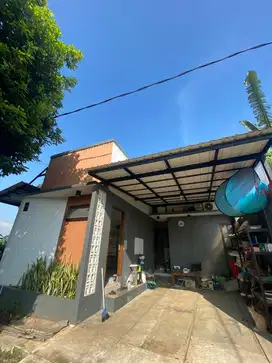 Rumah 1 lantai luas Deket stasiun Perumahan Tanpa Perantara