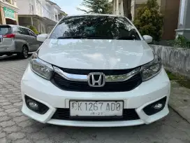 BRIO E CVT 2022 MATIC DP25JT PUTIH CANTIK.