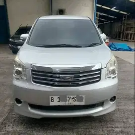 Toyota NAV 1 tahun 2013 Rapi banget