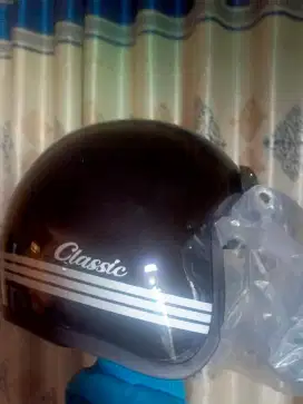 Helm Baru ukuran M