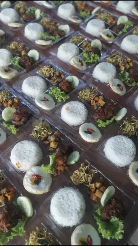 kotak bungkus jual nasi campur pecel jagung jumat berkah siap kirim