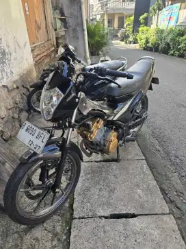 DIJUAL CASH SUZUKI SATRIA FU 150 CKD THN 2006 PAJAK OF 1X