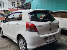 Yaris E matic 2012