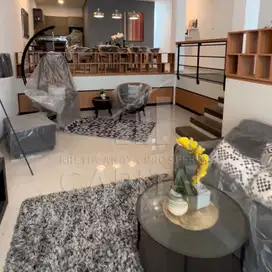 RUMAH FULL FURNISHED LINGKUNGAN NYAMAN DAN ASRI DI KEMBAR MAS