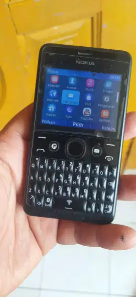 Nokia 210 dua sim ada wifi..hp dan cas.medan pancing