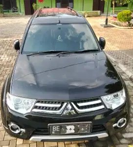 Pajero Dakar VGT HITAM