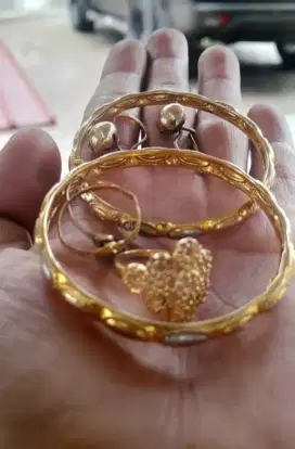 Terima Jual Emas Ada Surat/Ga Ad Surat
Kalung putus