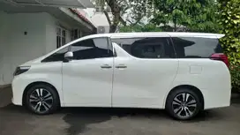 Toyota Alphard 2022 Bensin