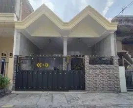 Rumah Sudah Renov di Bronggalan Sawah, Dekat Ploso Timur