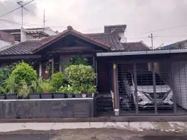 Dijual Rumah Siap Huni Arcamanik Golf Bandung Antapani Cisaranten
