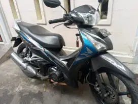 Honda.  Supra x.  125.   th. 2015
