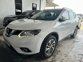 Jual Xtrail 2.5 AT sangat terawat