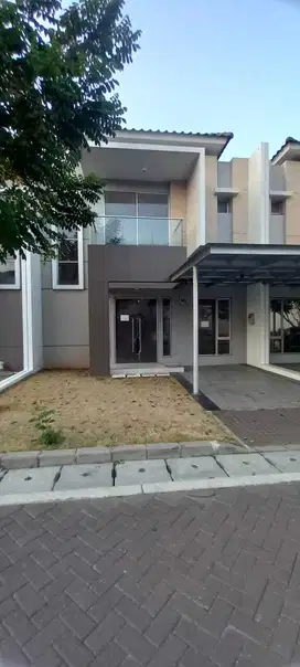 Rumah Golf Island PIK Uk 8x15 Bagus Termurah