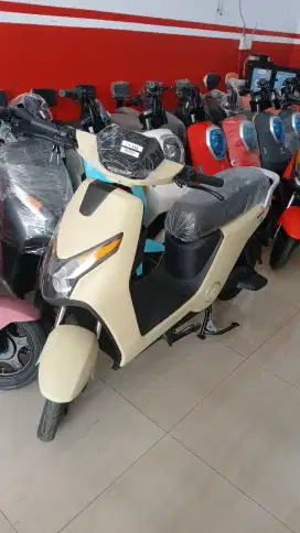 Sepeda listrik uwinfly type D75