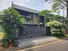 CA303 Dijual Rumah 2 LT Modern Tropical Full Furnish di Citraland