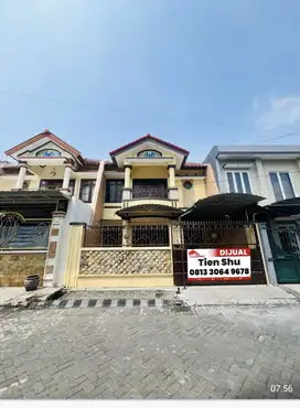 Rumah bagus dekat Unair dan ITS di Dharmahusada Mas Surabaya