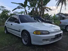 Civic genio 92 putih