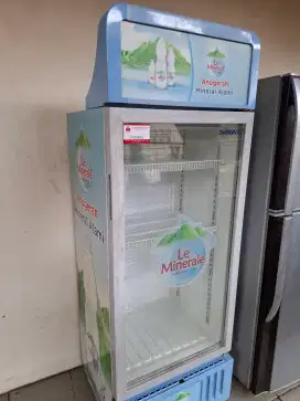 Showcase chiller ex resto, Dingin