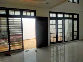 DIjual Rumah Jatinegara barat Bukit duri permai