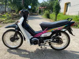 58@:B DKI PAJAK ON YAMAHA F1Z110CC HITAM