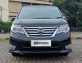 TDP 8,JT Nissan Serena 2.0 Highway Star Bensin-AT Hitam 2016