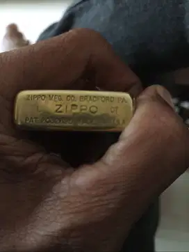 Korek zippo langkah