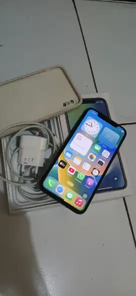 IPHONE X 64GB FULLSET