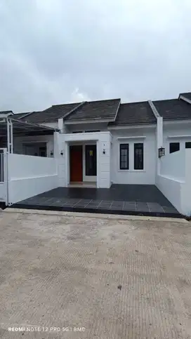 Dijual Rumah Area Podomoro Park Bandung Siap Huni