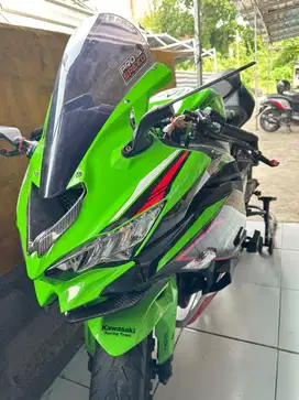 DiJUAL CEPAT NINJA ZX-25R tahun 2022