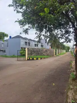 Rumah cantik di pusat kota pamulang jual cepat