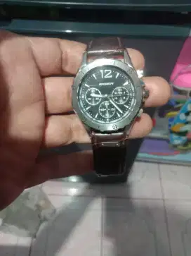 Jam tangan Eiger variasi