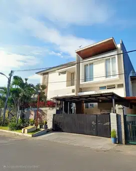 Rumah Araya Tahap 1 STRATEGIS SIAP HUNI SEMI FURNISHED