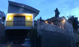 Rumah Modern di Awiligar dkt Tubagus Ismail Cigadung Bandung Utara ITB