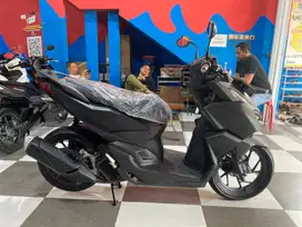 DP 300 Honda Vario 160 CBS Tahun  2022