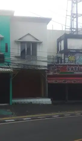 Ruko 2 lantai di pinggir jalan Sukabumi