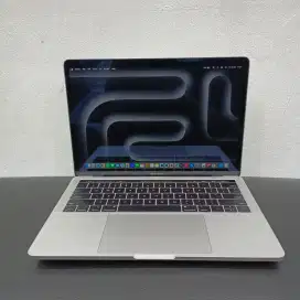 Macbook Pro TB 13-inch 2019 Core i7 - 2.8GHz RAM 16GB SSD 512GB