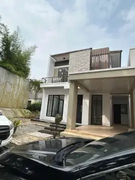 Dijual rumah  bangunan baru hook LT128 LB 175 di kotawisata cibubur