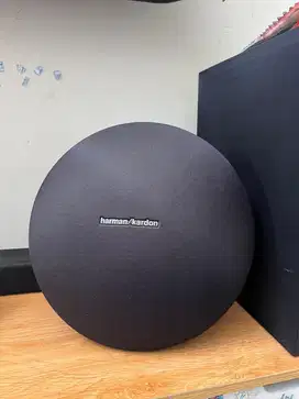 Harman Kardon Onyx 4