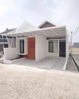 Rumah Baru Siap Huni di Perumahan Cihanjuang Bandung Utara