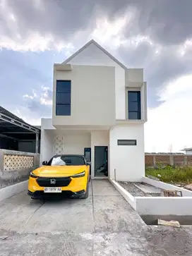 Rumah Baru Indent 2Lt Modern Scandinavian Dekat Luwes Park Mall