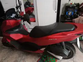 Jual motor pcx tahun 2022 surat lengkap pajak idup
